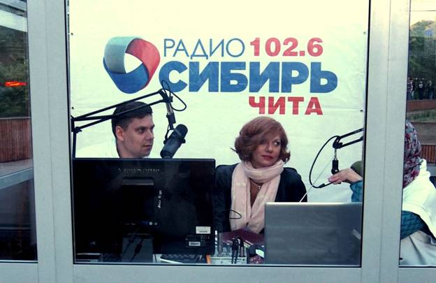 image001