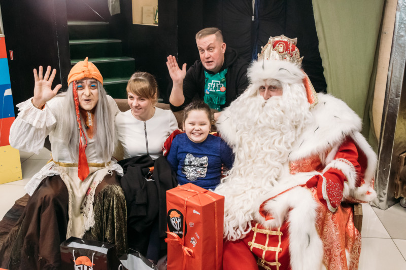 150 чудес и 175 тонн подарков: Всероссийский Дед Мороз и НТВ завершили четвёртое новогоднее путешествие по стране