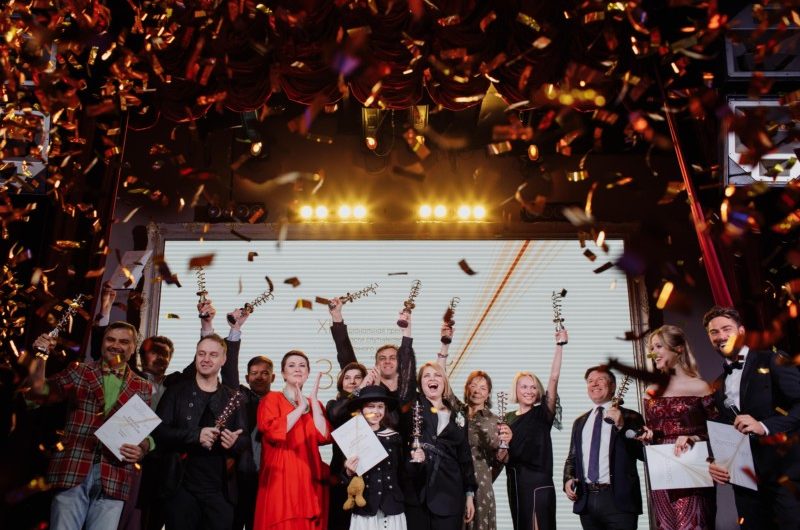 10 июня 2021 года в Москве объявлены лауреаты XII Национальной премии в области спутникового, кабельного и интернет телевидения «Золотой луч»