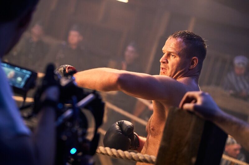 PREMIER назвал дату премьеры документального фильма о непобедимом боксере “Борзенко: ринг за колючей проволокой”