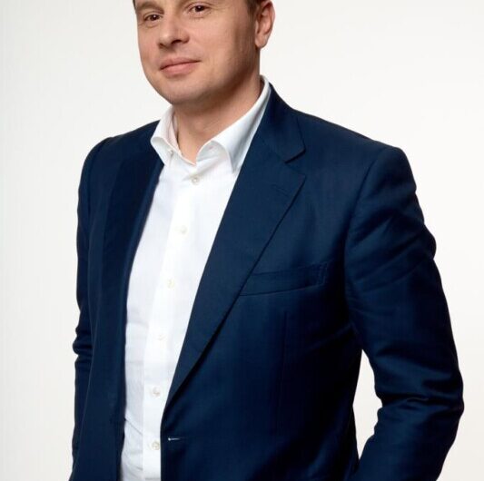 Генеральный директор RUTUBE получил премию «Медиа-менеджер России-2022»