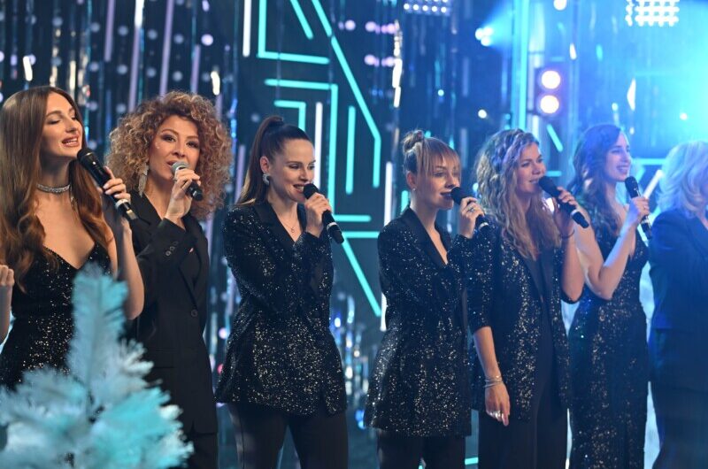 В студии телеканала RU.TV состоялся патриотический концерт  «С Новым годом, Родина!»