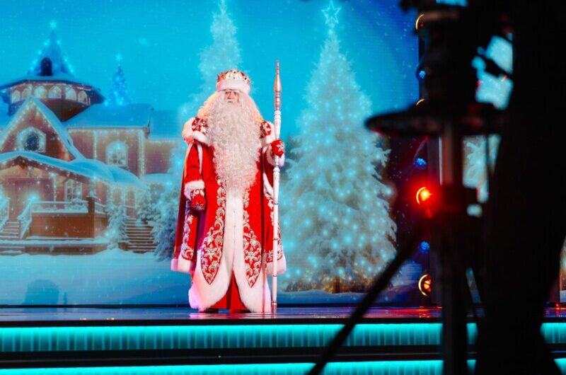Новый год на ТНТ: Дед Мороз в «Шоу Воли», ComedyVision и Тимур Батрутдинов в роли Ивана Грозного