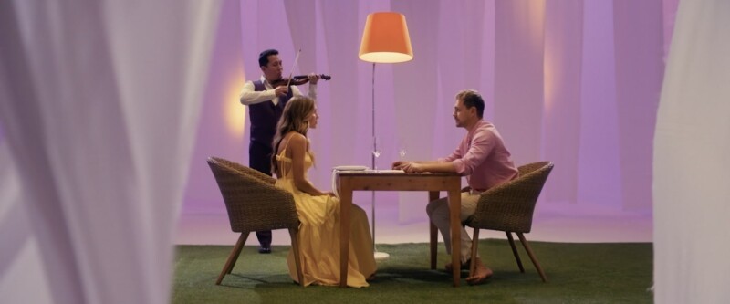 Милош Бикович и Регина Тодоренко в трейлере романтической комедии «Любовь со второго взгляда»